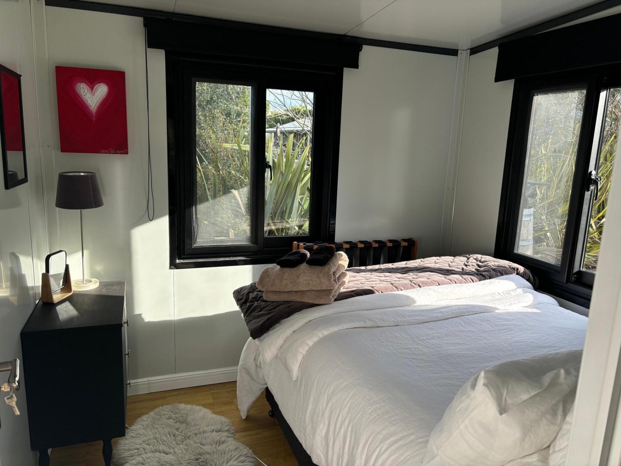 Adorable Little Container House Apartment Hastings Luaran gambar